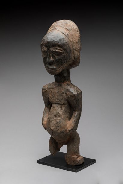 HEMBA, Democratic Republic of the Congo.
Hardwood,...