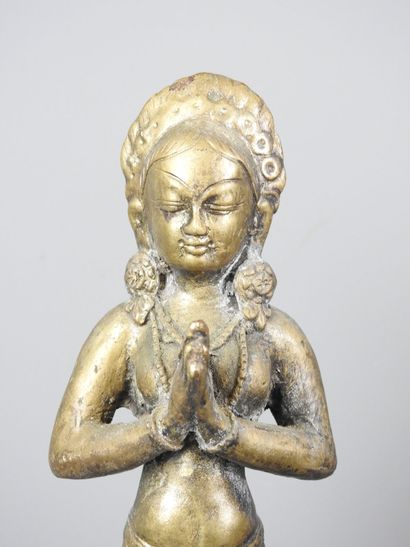 INDE : Statue Naga Kanya en bronze à patine...