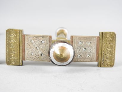 TOUAREG: Two sugar hammers. Bronze, low-titanium...