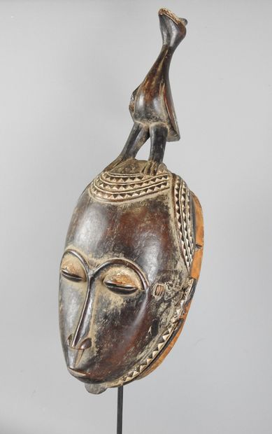 Yaoure - Côte d'Ivoire : Bois dur patiné,...