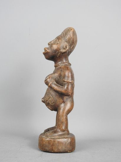 YOMBE - Democratic Republic of Congo: Brown...