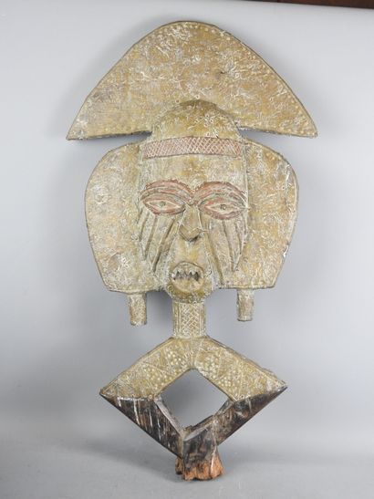 KOTA (style), Gabon : Bois et cuivre. Statue...