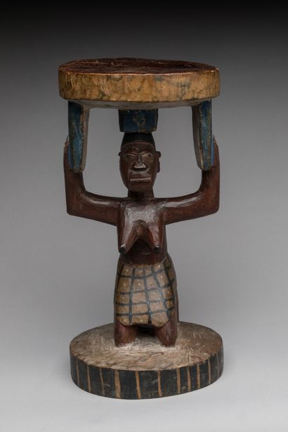 NAGO, département d'Ouémé, Bénin.
Bois dur,...