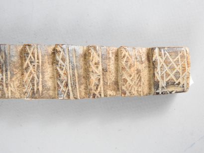 Dogon - Mali : Petite échelle rituelle à...