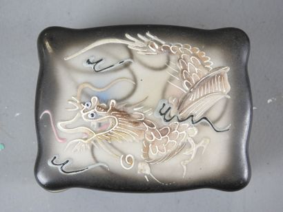 ASIA: Porcelain rectangular covered box with...