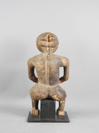 FANTI, Ghana.
Wood, patina of use.
Very old...