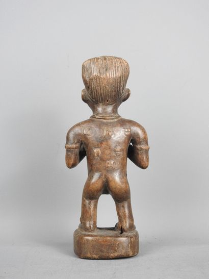 YOMBE - Democratic Republic of Congo: Brown...