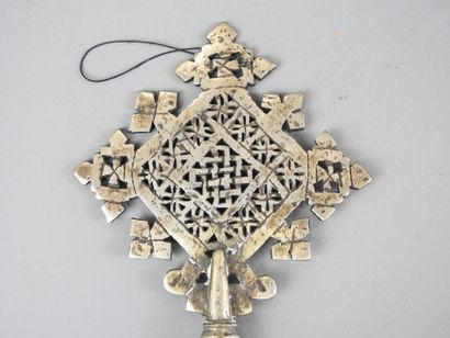 AMHARA - Éthiopie : Croix de procession copte...