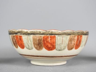 JAPAN: A Satsuma porcelain dish and two small...