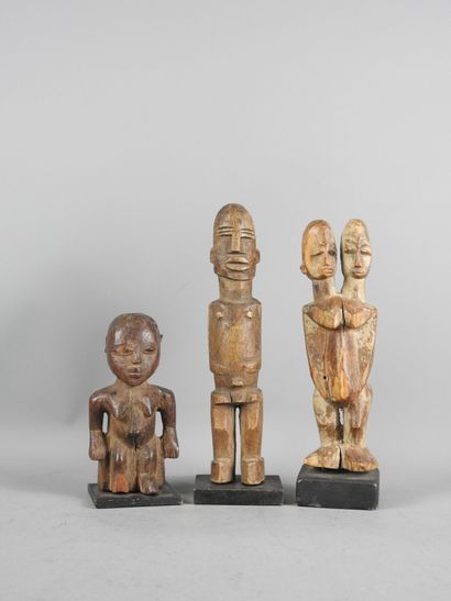 LOBI, Burkina Faso.
Hard wood, antique patina.
Reunion...