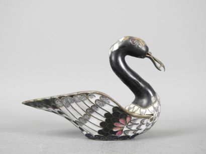 CHINE : Paire de coupelles en forme d'ibis,...