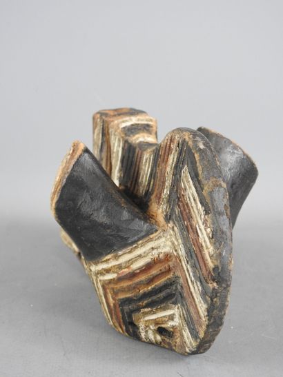 SONGYE - Democratic Republic of Congo : Wood...