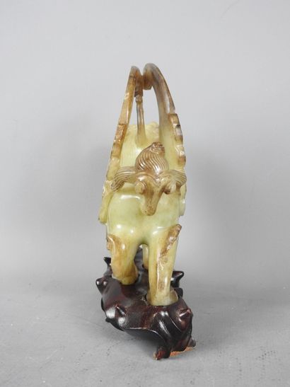CHINA: Pair of jadeite stone chimeras on...