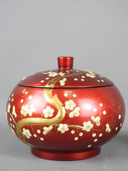 JAPAN: Red lacquered wood circular covered...
