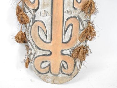 ASMAT, Irian Jaya, Indonesia.
Wood, polychrome...