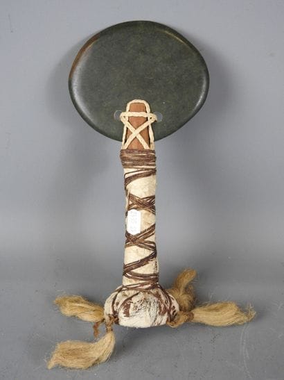 NOUVELLE CALEDONIE : Hache cérémonielle KANAK...