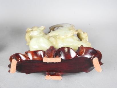 CHINA: Pair of jadeite stone chimeras on...