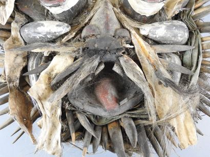 Wé/Guéré, Ivory Coast. Impressive dance mask...