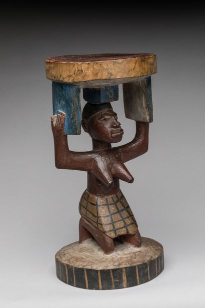NAGO, département d'Ouémé, Bénin.
Bois dur,...