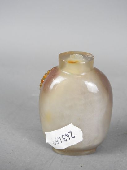 ASIA: Double glass snuffbox decorated with...