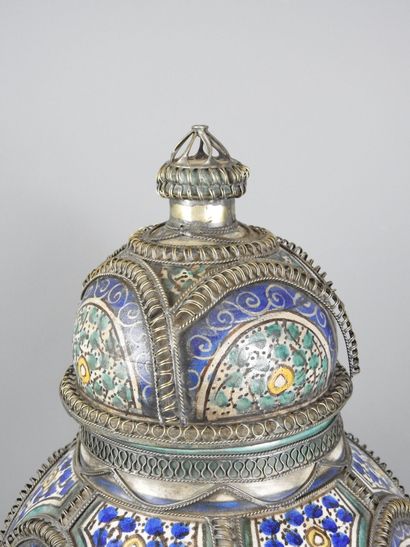 FES, Morocco.
Polychrome earthenware, silver-plated...