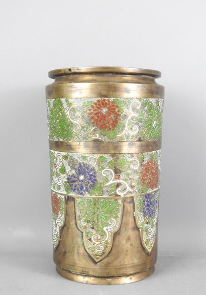 ASIE du SUD EST : Vase rouleau en bronze...