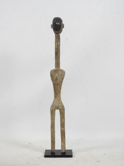 TANZANIA, Tabora region.
Hardwood, pigments.
Minimalist...