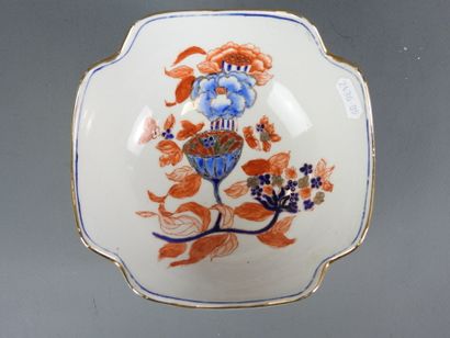 CHINE : Paire de coupelle en porcelaine à...