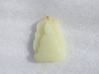 Carved jade haloed BUDDHA. 4x3cm