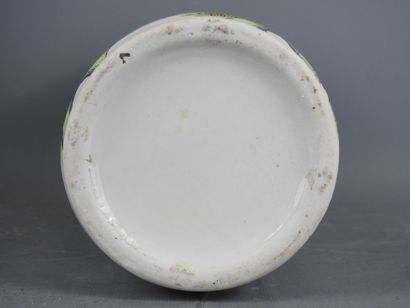 CHINE : Vase rouleau en porcelaine à décor...