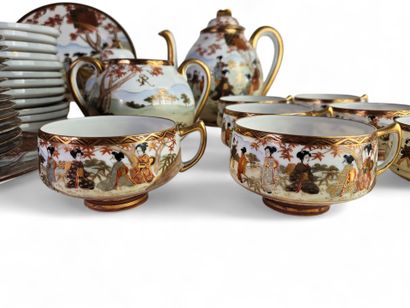 JAPAN, 20th century.
Part of a 36-piece tea...
