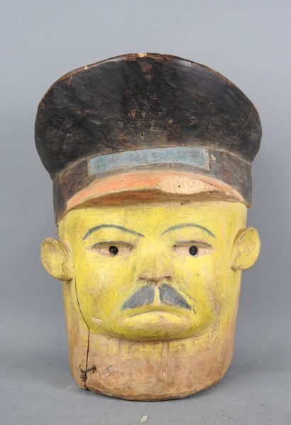 MAKONDE Tanzania: Dance mask, portrait of...