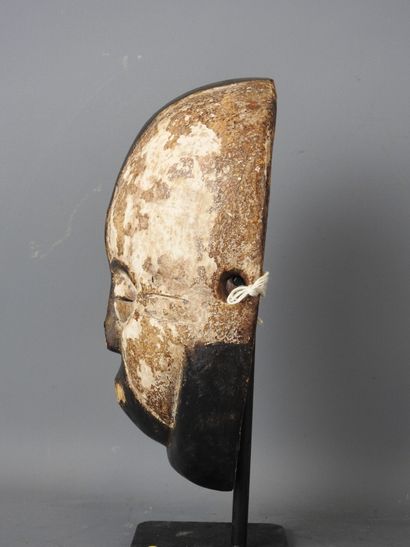 GABON Mask from the Okukué society of Gaboa,...