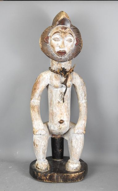 GABON - PUNU: Statue in wood and pigments,...