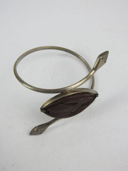 Silver and natural wood jewelry set with...