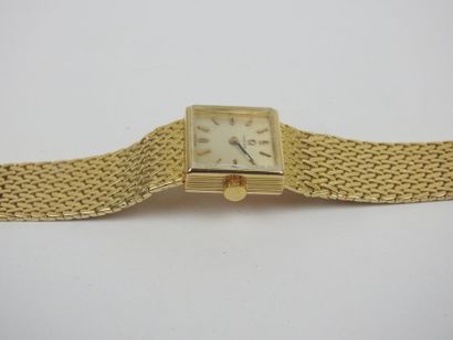OMEGA: Ladies' watch in yellow gold 750/1000,...