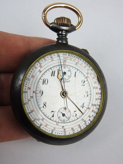 Steel STOPWATCH with white enamel dial. D....
