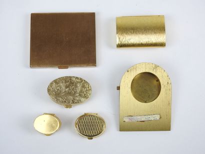 LOT of boxes, pillboxes, travel alarm clock,...