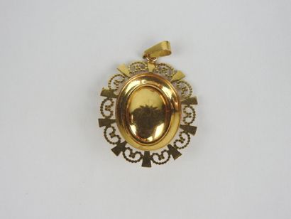 Pendant in 750 thousandths gold and pearl,...
