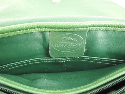 LONGCHAMP. Small green leather shoulder bag....