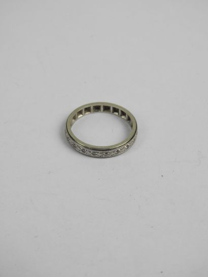 AMERICAN ALLIANCE in 750/1000th white gold...