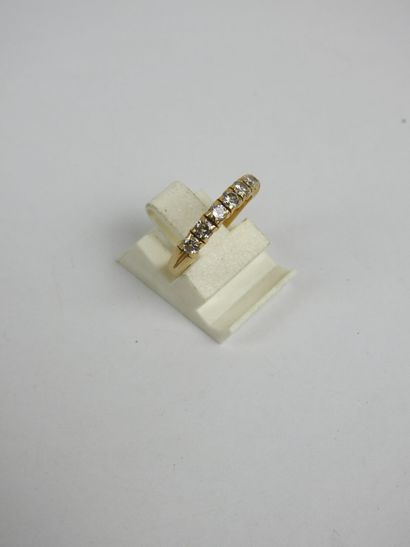 RING in yellow gold 750/1000e and line of...