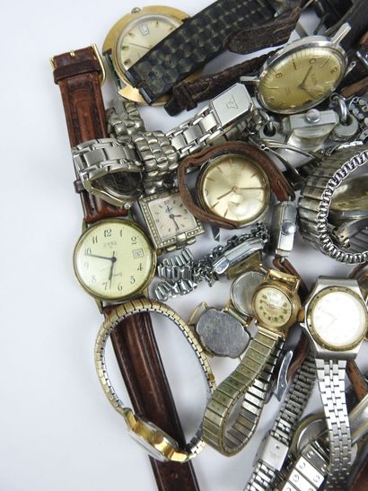 LOT de MONTRES ANCIENNES : 
JOPEL MORTIMA
RELIAC...