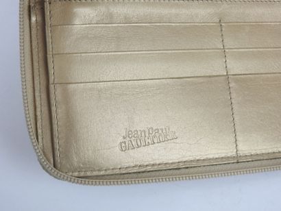 Jean Paul GAULTIER: Shoulder bag 30 x 25...