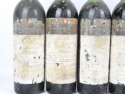 6 bottles Château Mouton-Rothschild 1971....