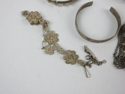 LOT of 800/1000th and 925/1000th silver including...
