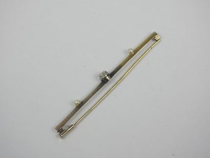 BARrette brooch in yellow gold 750/1000 set...