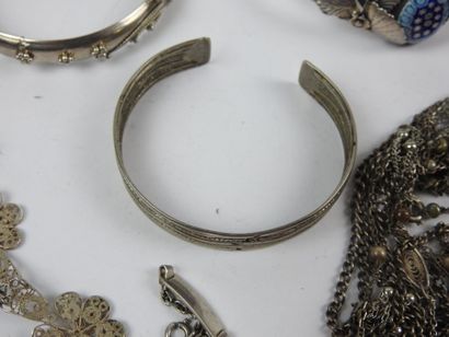 LOT of 800/1000th and 925/1000th silver including...
