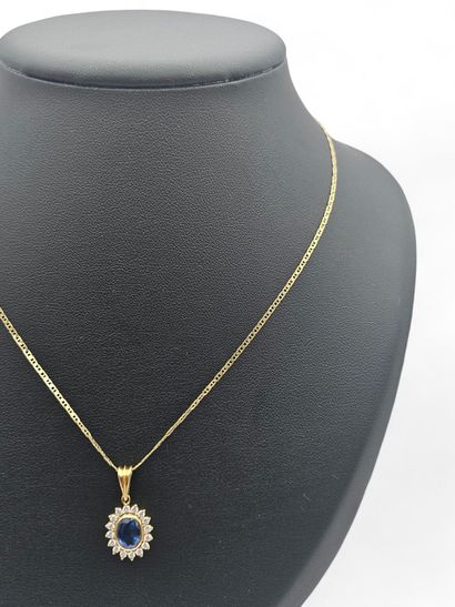 Daisy pendant necklace in yellow gold 750...