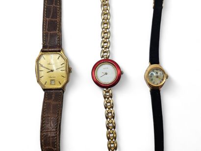 GUCCI.
Lady's wristwatch in gold-plated metal,...